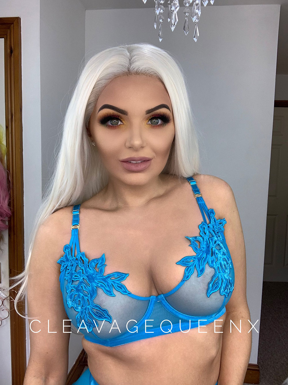 gemma lago cleavage queen